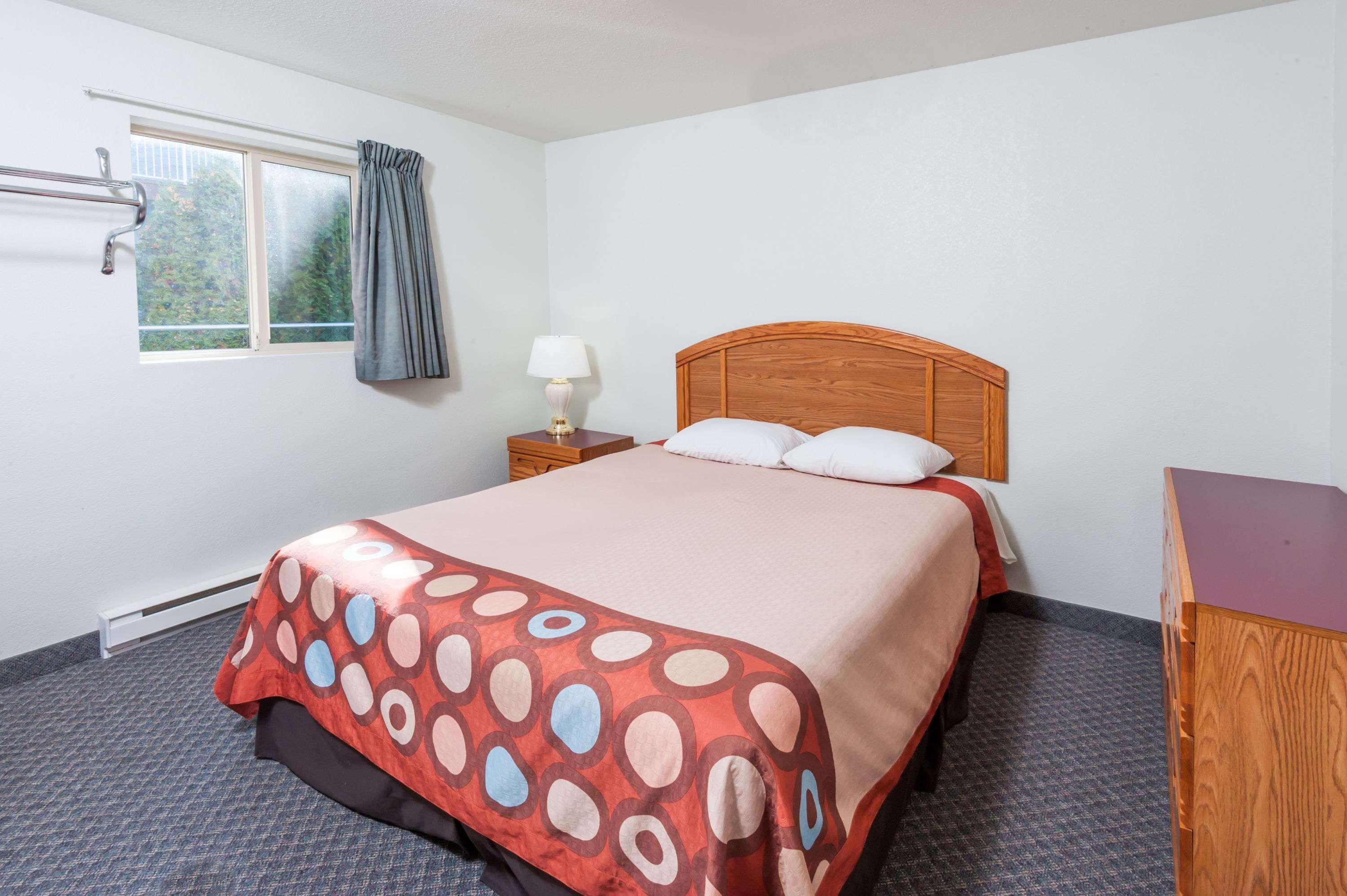 Hotel Super 8 By Wyndham Sicamous