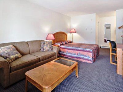 Super 8 By Wyndham 2* Sicamous