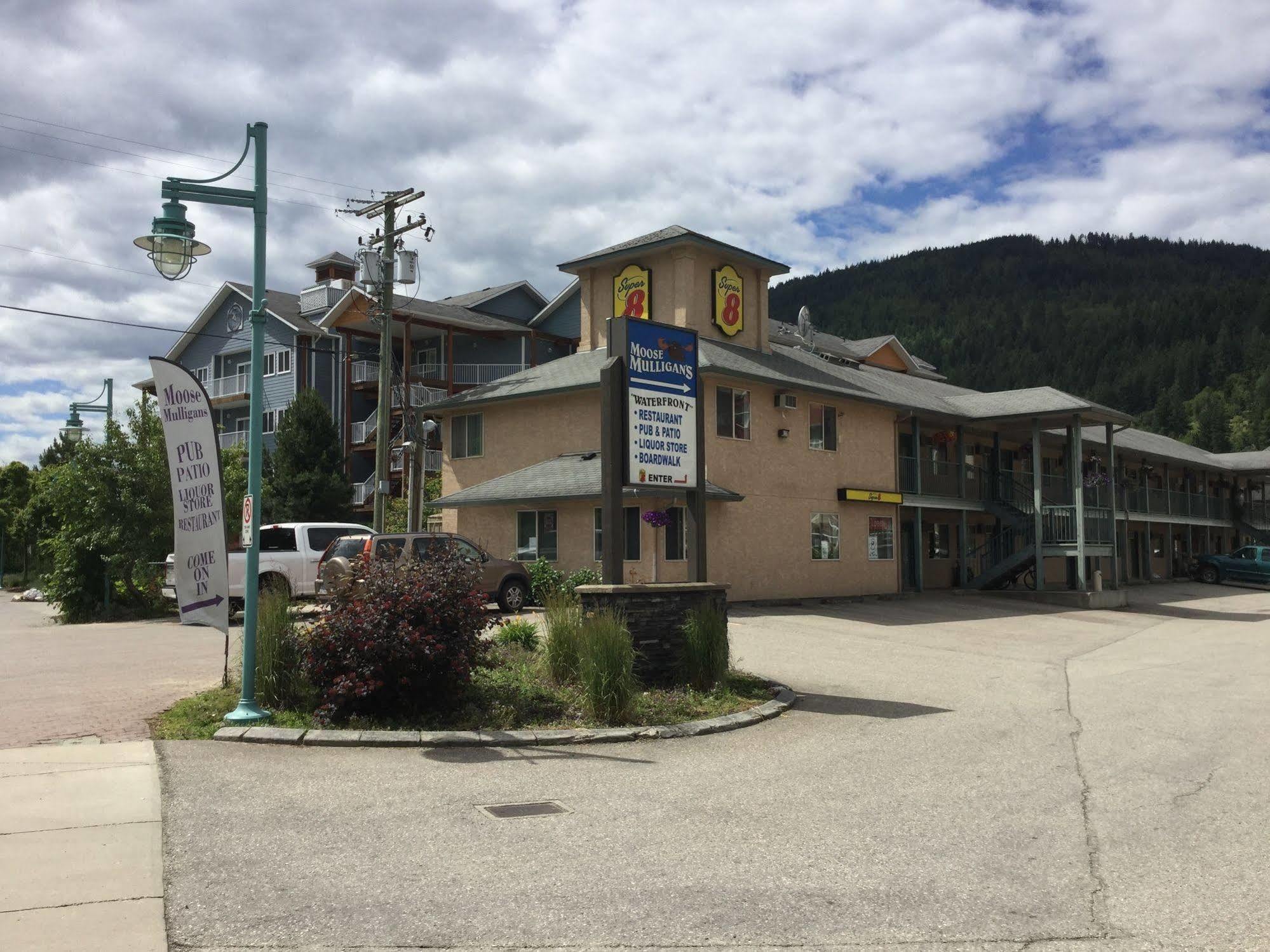 Super 8 By Wyndham