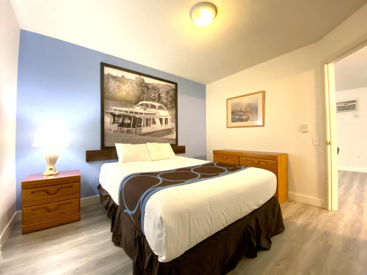 Super 8 By Wyndham 2*